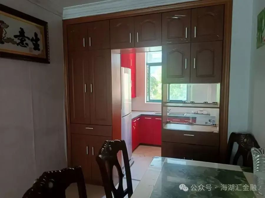 91727677125.jpg 【海湖汇法拍房】上海市奉贤区南奉公路8889弄210号202室