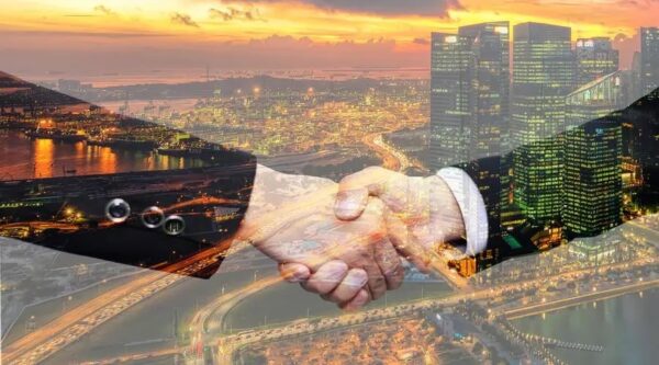 【资产收购】2022年7月29日，海湖汇收购某小贷、信托名下上海地区6户共890万元房抵贷债权包，另联合收购小贷公司475万债权