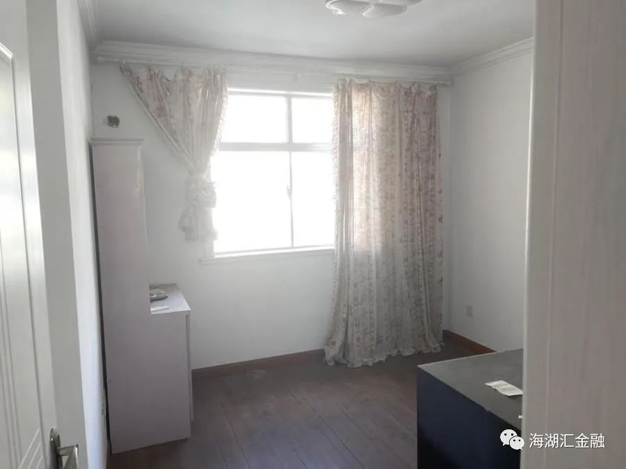 【法拍房】 上海市浦东新区惠南镇华盛新村10幢20号门201室