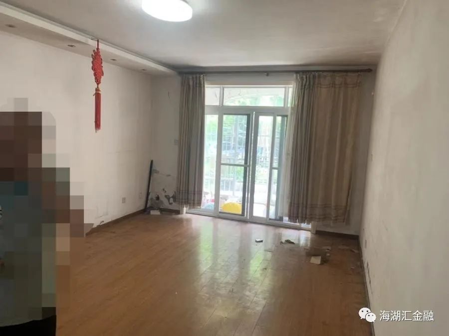 【法拍房】上海市闵行区永德路369弄29号101室