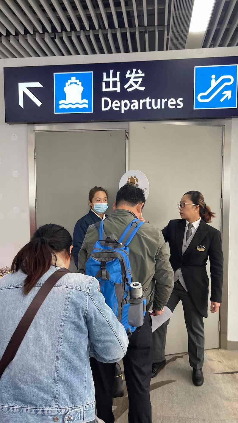 【邮轮游记】MSC地中海邮轮荣耀号上的MSC游艇会，感受24小时全天侯欧式管家专属服务