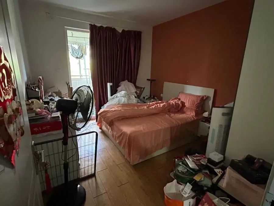 【海湖汇法拍房】一拍 浦东惠南！拱为路2600弄6号402室