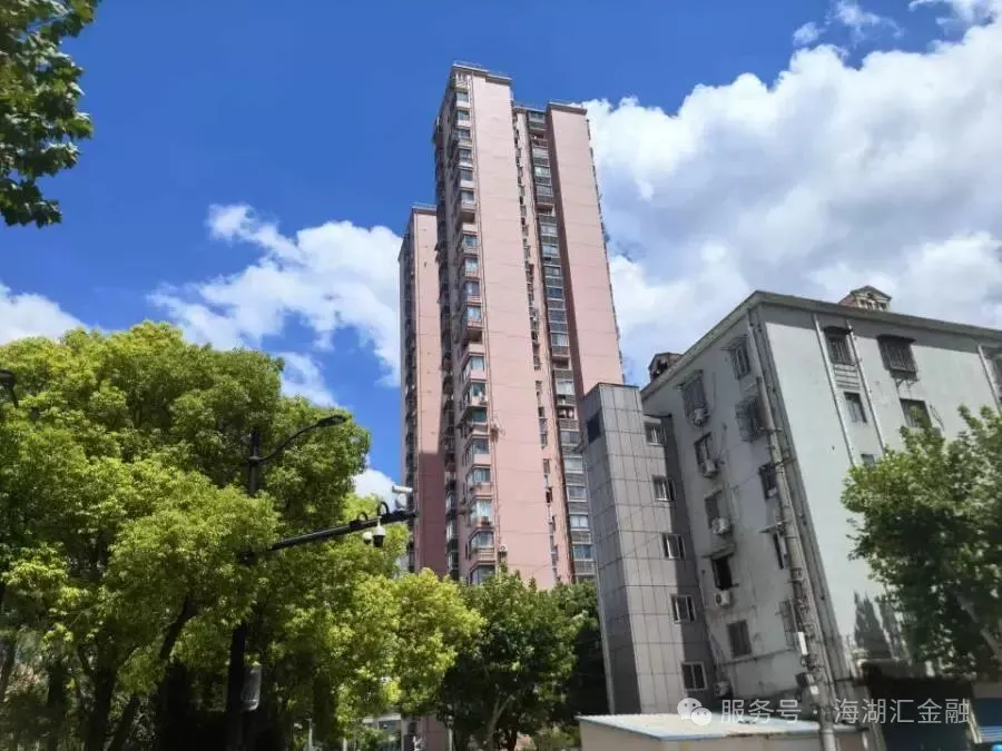 【海湖汇法拍房】上海市虹口区黄山路12号2402室
