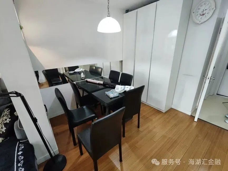 【海湖汇法拍房】上海市闵行区莘松路958弄维园道33号1002室＋维园道43号地下1层326车位