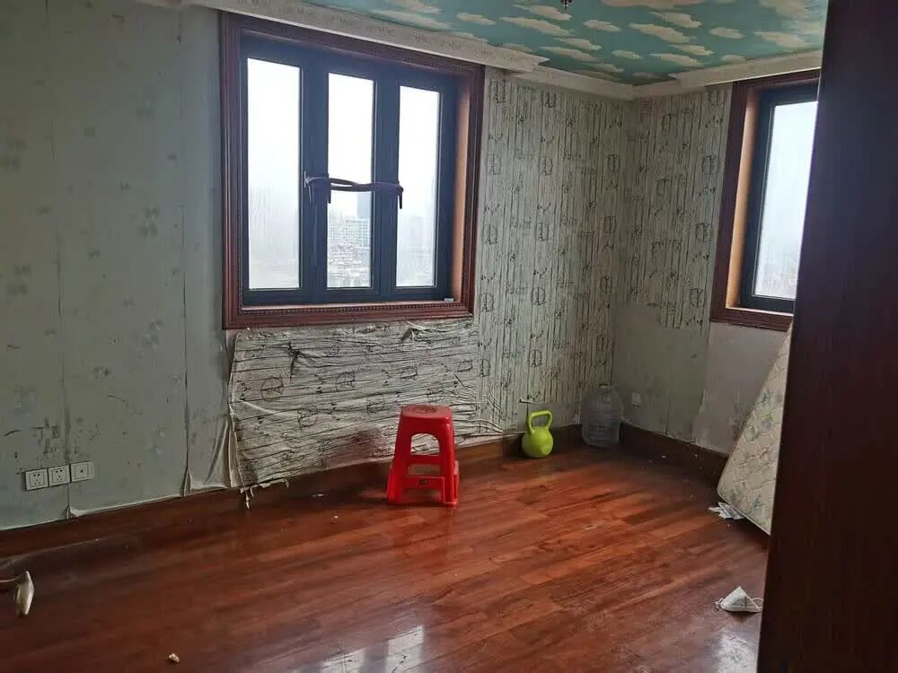 【海湖汇法拍房】上海市杨浦区双阳路502弄1号1201室